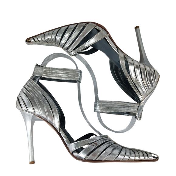 MICHAEL ANTONIO! SILVER VEGAN LEATHER MULTI-STRAP/LADDERED HEELS! SZ 5.5M - Picture 8 of 10